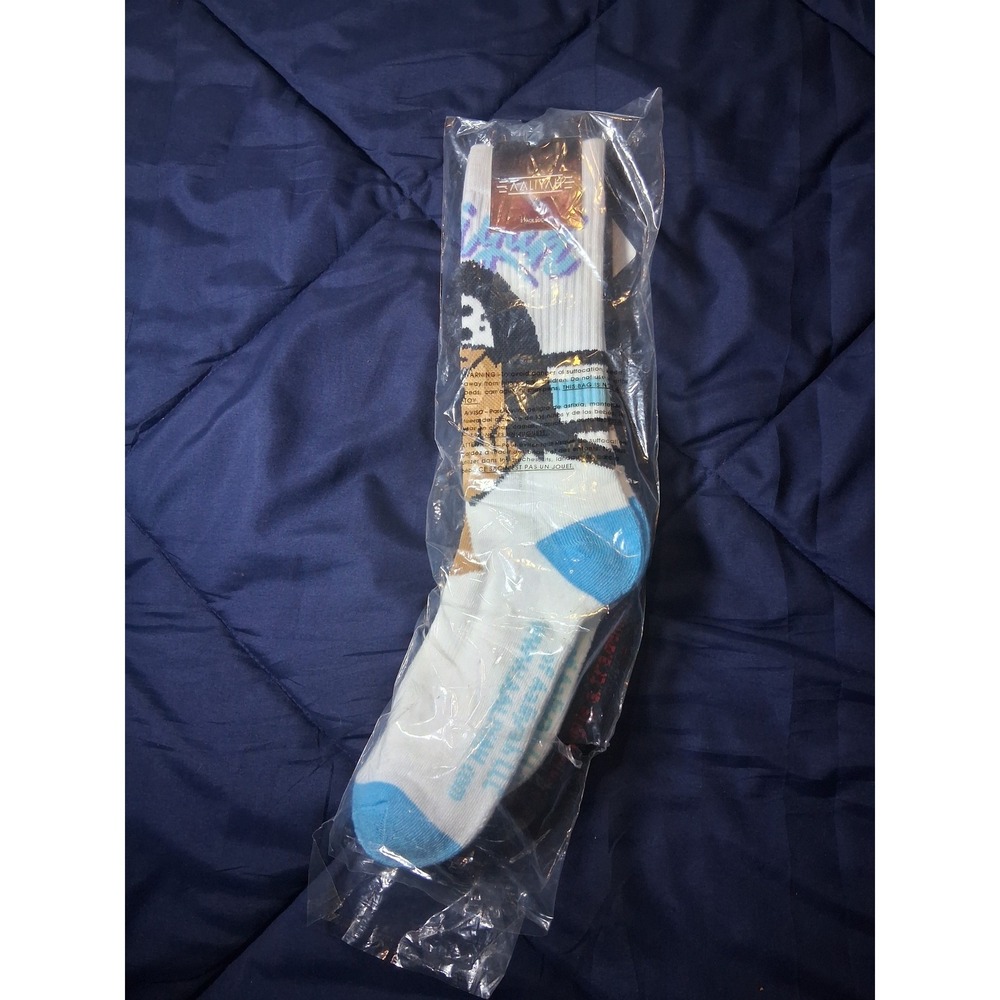 Aaliyah Ripple Junction 2 Pack Crew Socks Colorful Poses Music R&B NWT OS